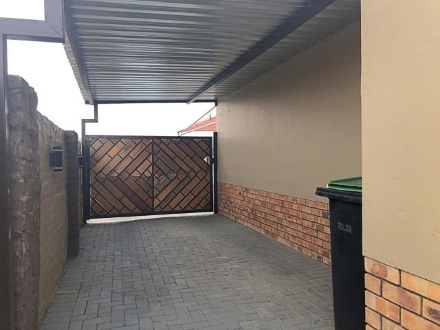 4 Bedroom Property for Sale in Waterkloof A H North West